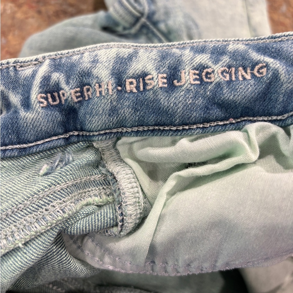 American Eagle Outfitters Super Hi Rise Jegging Vintage Wash - Picture 6 of 7